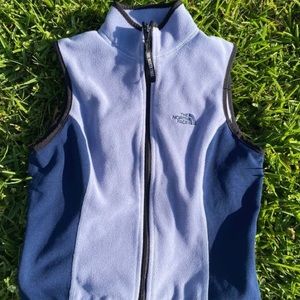 super cute north face vest